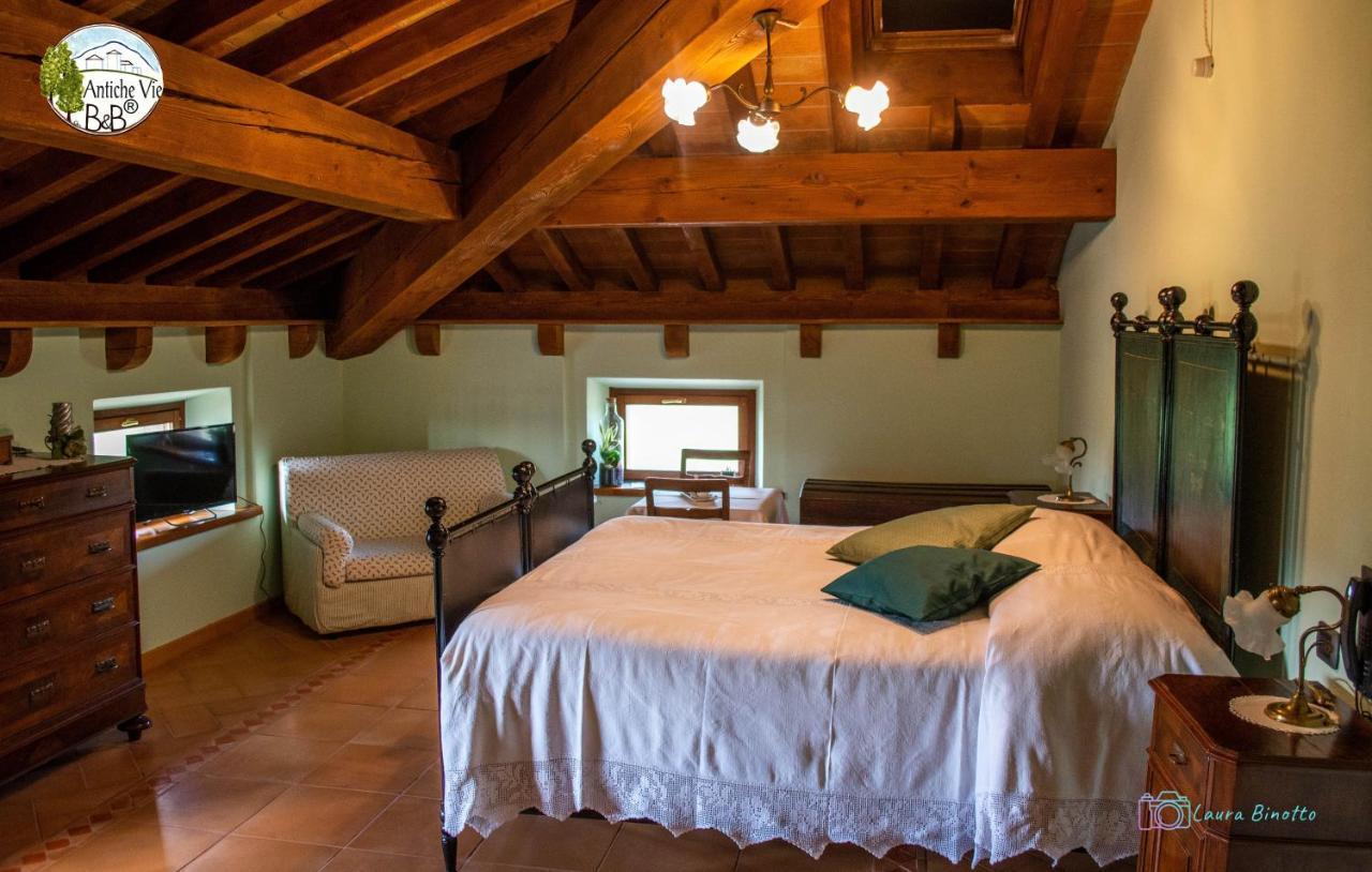 Antiche Vie B&B Serramazzoni Exterior foto